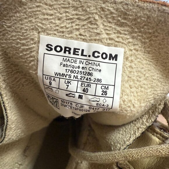 Sorel Women's Cozy Joan Waterproof Leather Suede Boot Size 9 - Picture 7 of 10